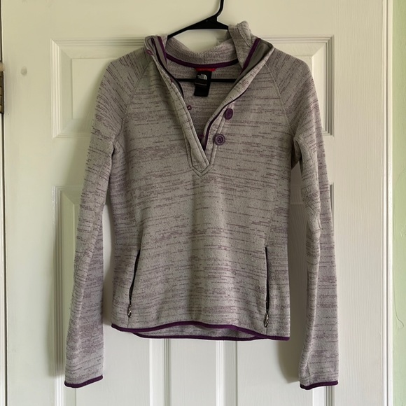 North Face Women‘s Fleece Hoodie Size S - Picture 1 of 4